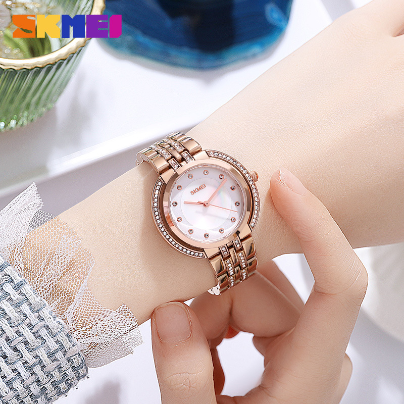 Luxury Watch For - Damesarmband quartzhorloges Luxe strass wijzerplaat Zinklegering