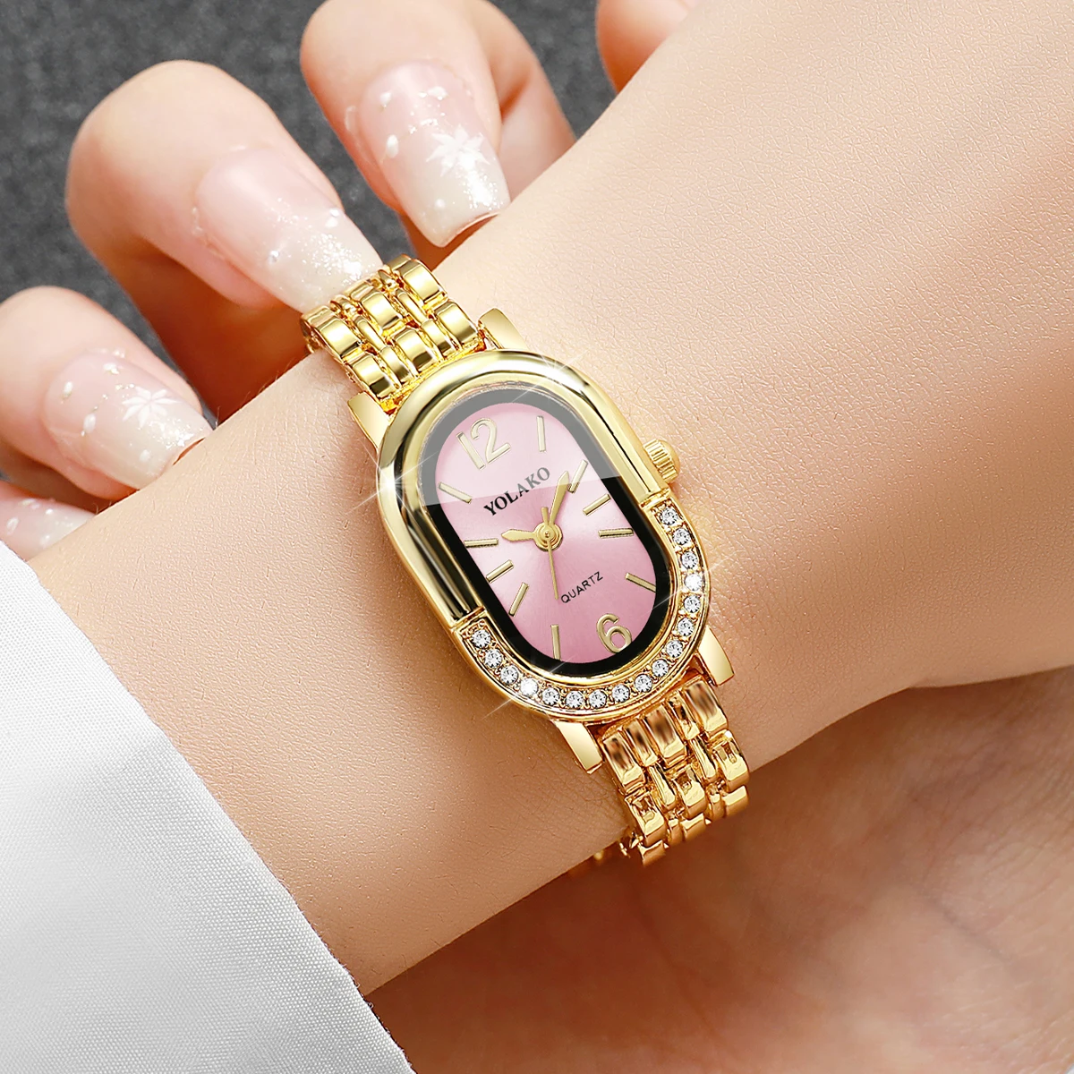 Luxe strass dames quartz horlo - Luxury Watch Storage recensie en prijs