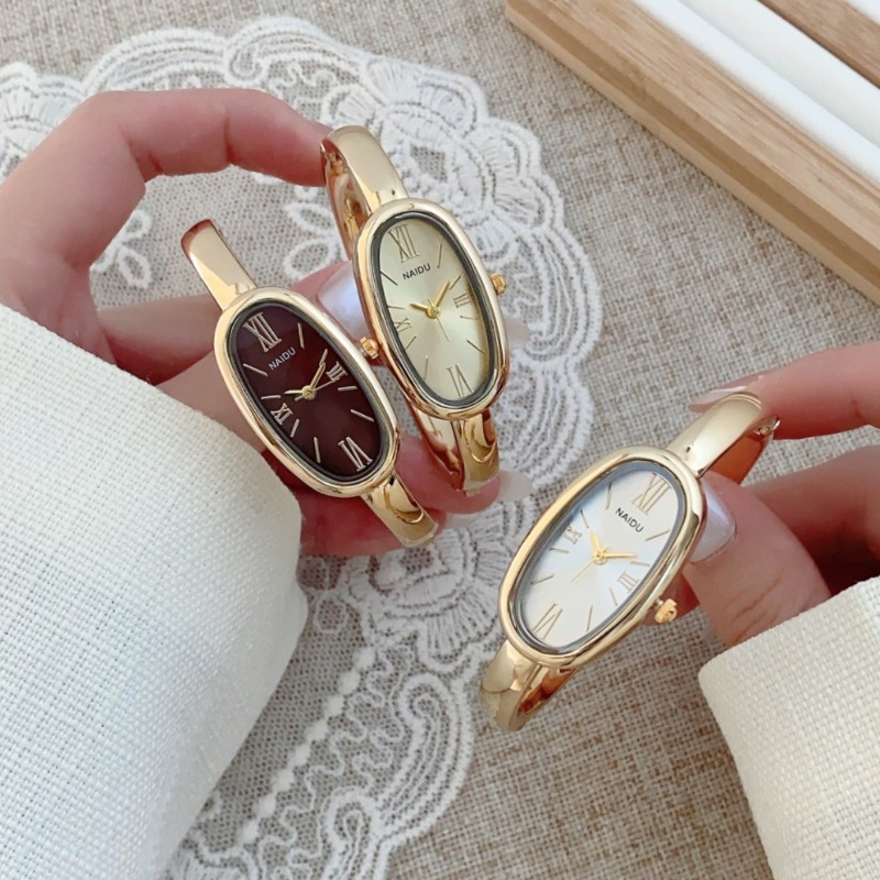 Hoogwaardig dameshorloge met R - Luxury Watch Gold recensie en prijs